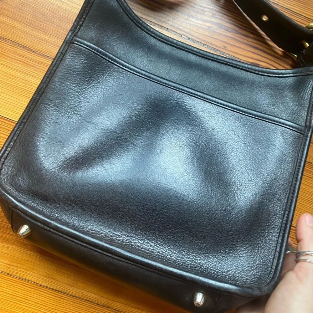 Vintage Coach Legacy 9966 Black Leather Crossbody Shoulder Bag made in USA